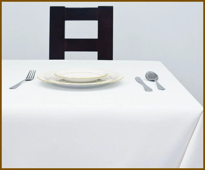 Ubrus ATLAS 38x160cm bílý